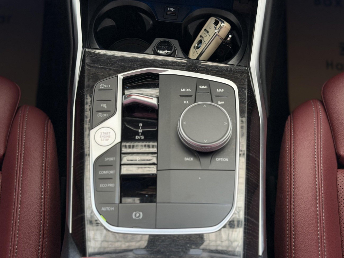 BMW 325Li 2023