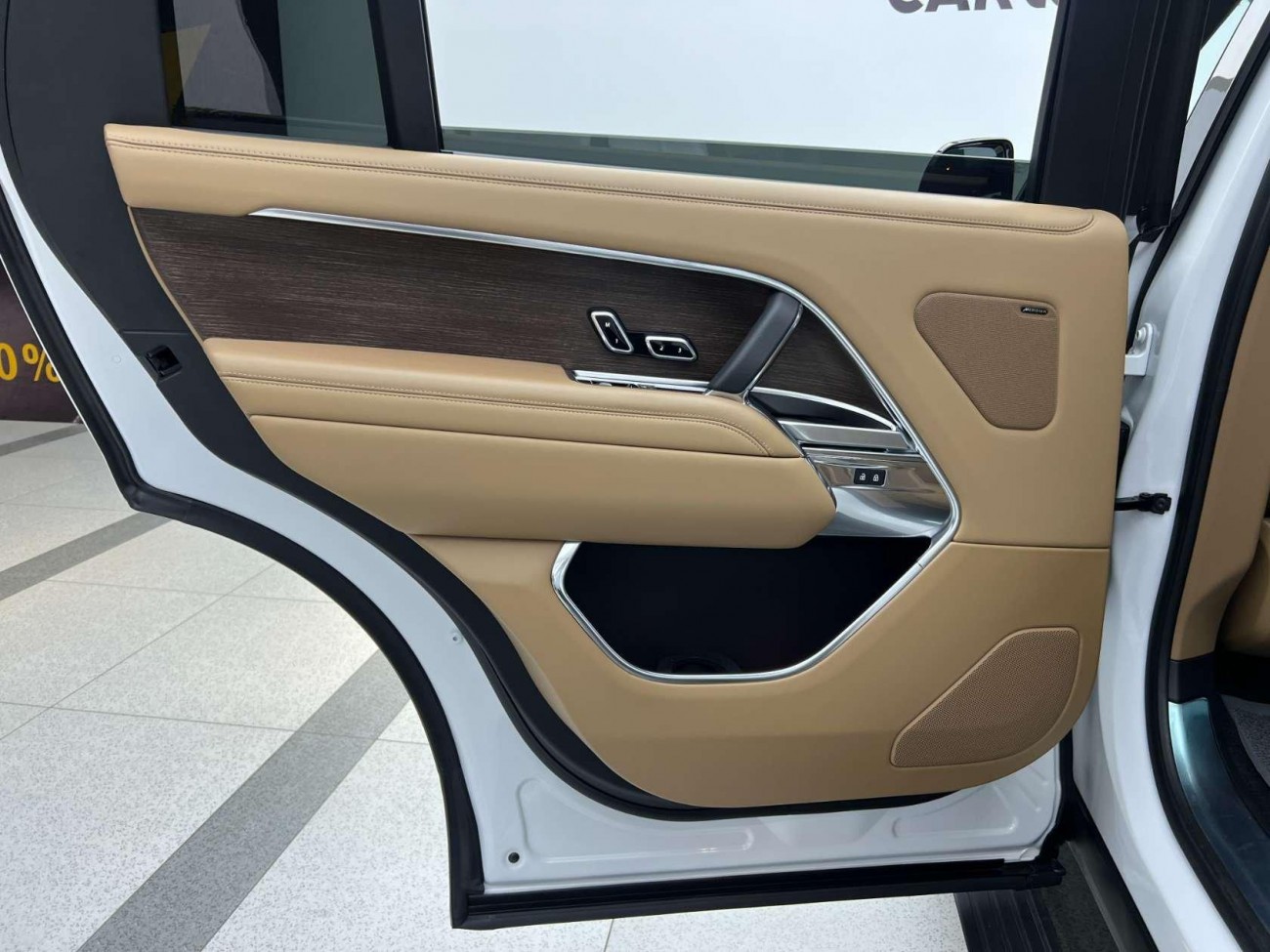 Land Rover Range Rover 2023