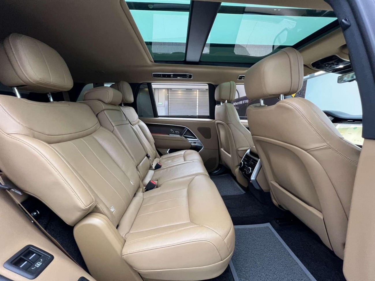 Land Rover Range Rover 2023
