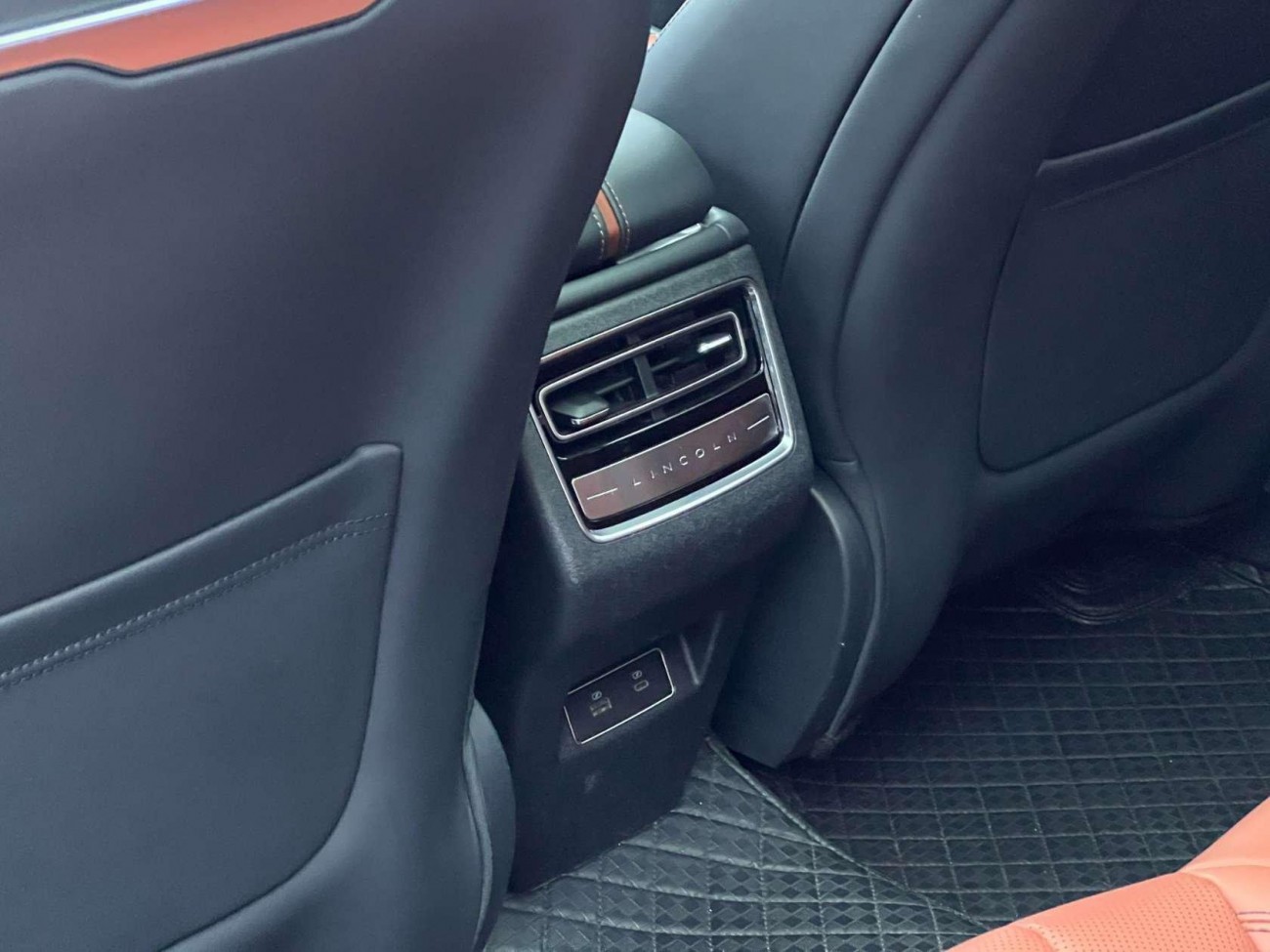 Lincoln Z 2025