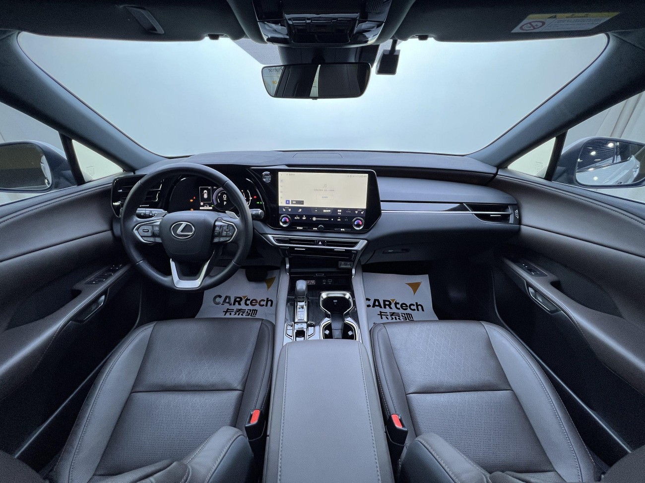 Lexus RX 350h 2023