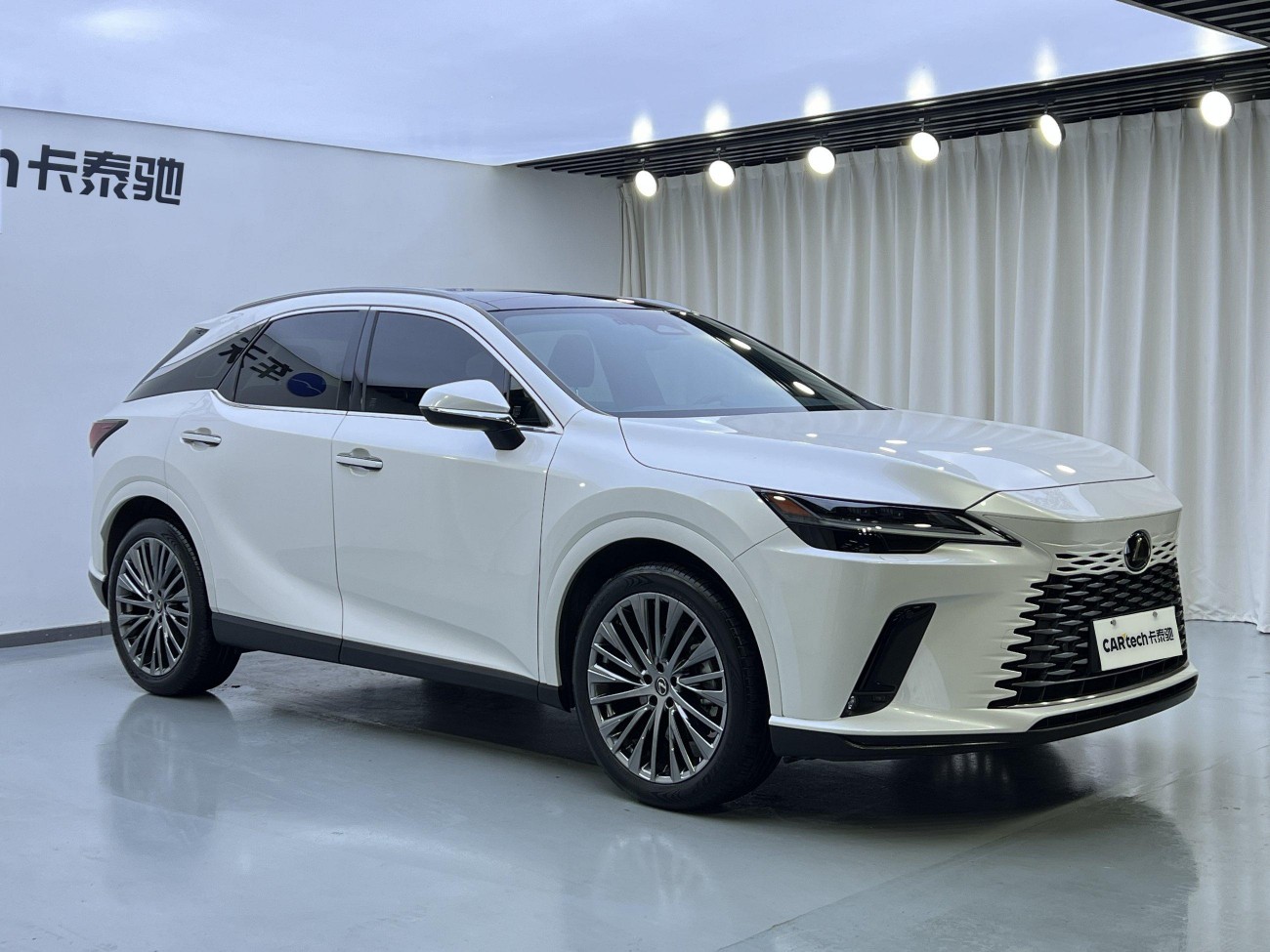 Lexus RX 350h 2023
