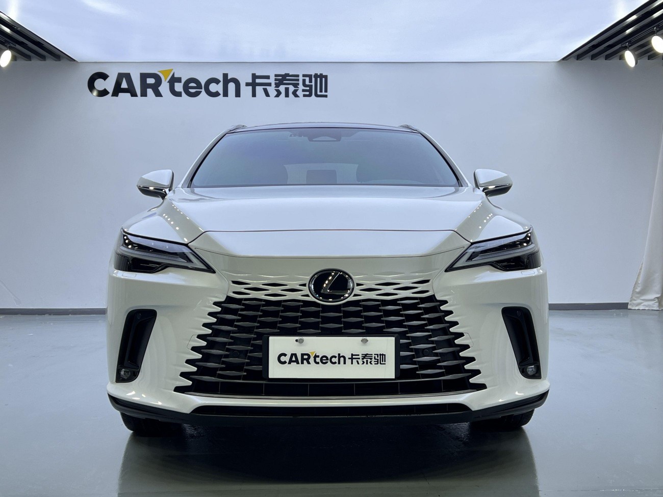 Lexus RX 350h 2023
