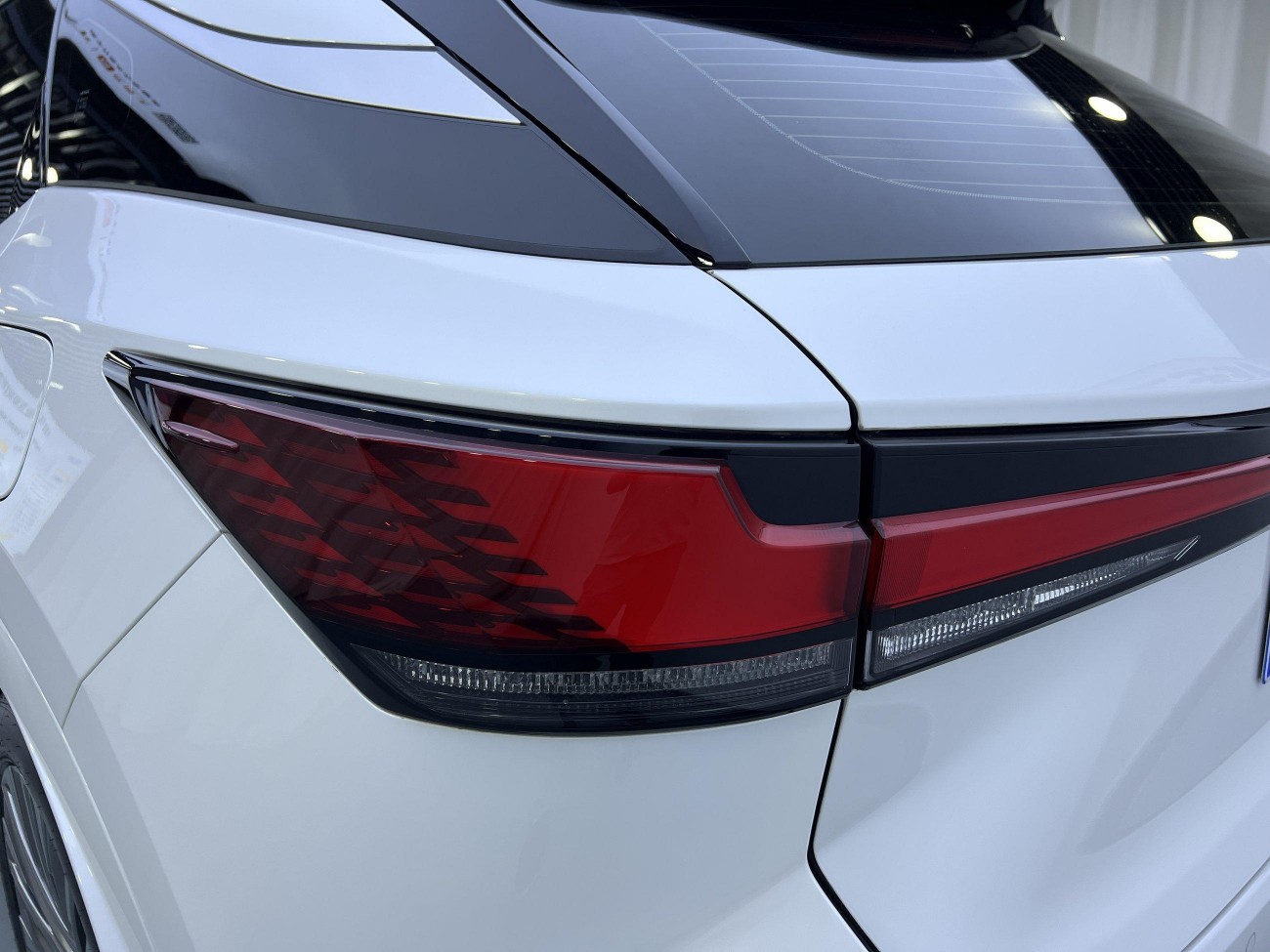 Lexus RX 350h 2023