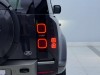 Land Rover Defender 2024