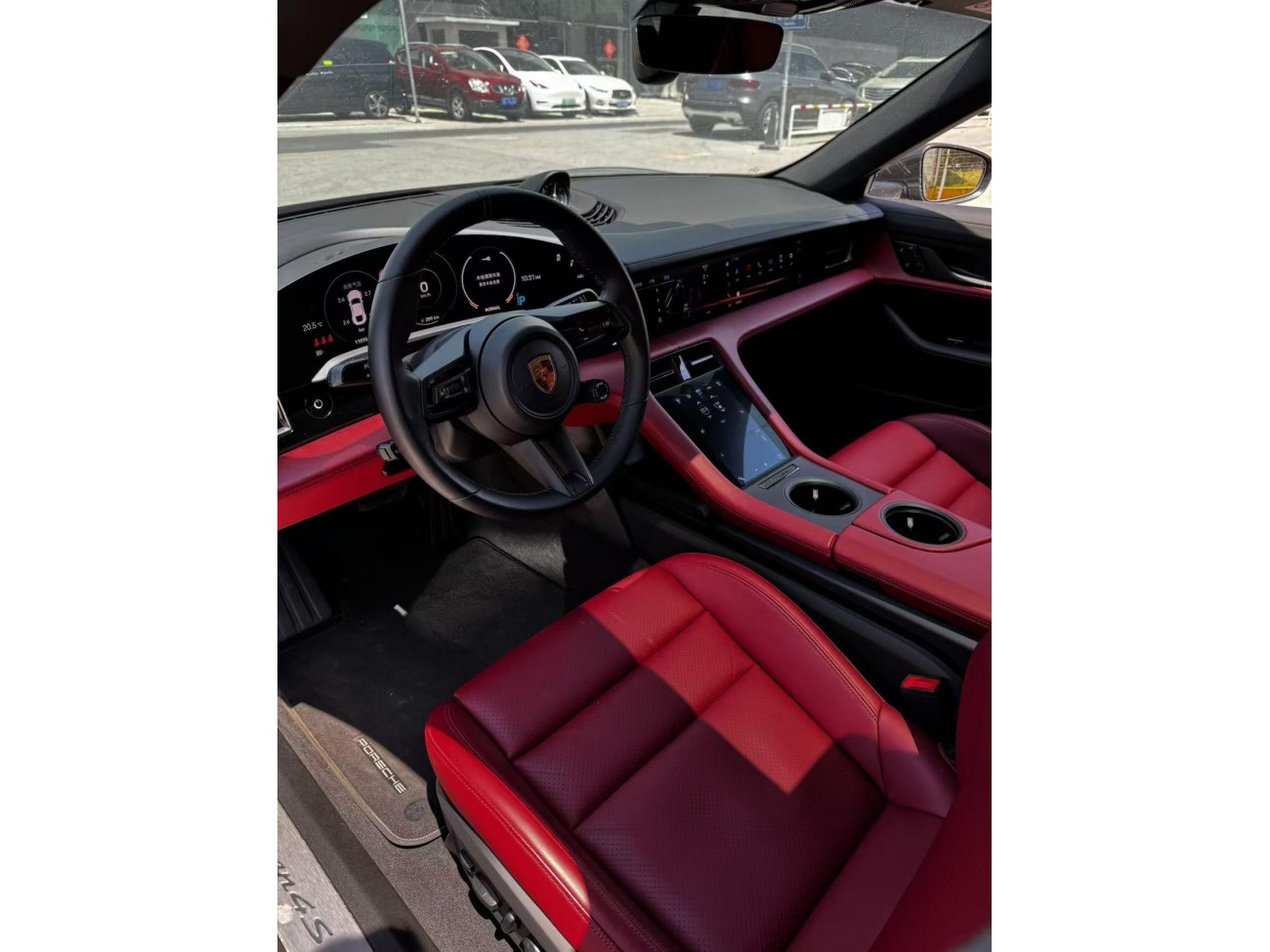 Porsche Taycan 2022