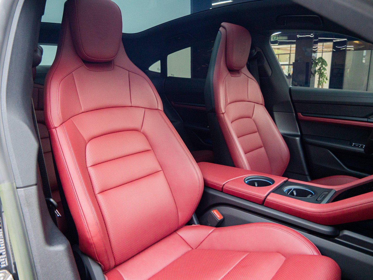 Porsche Taycan 2022