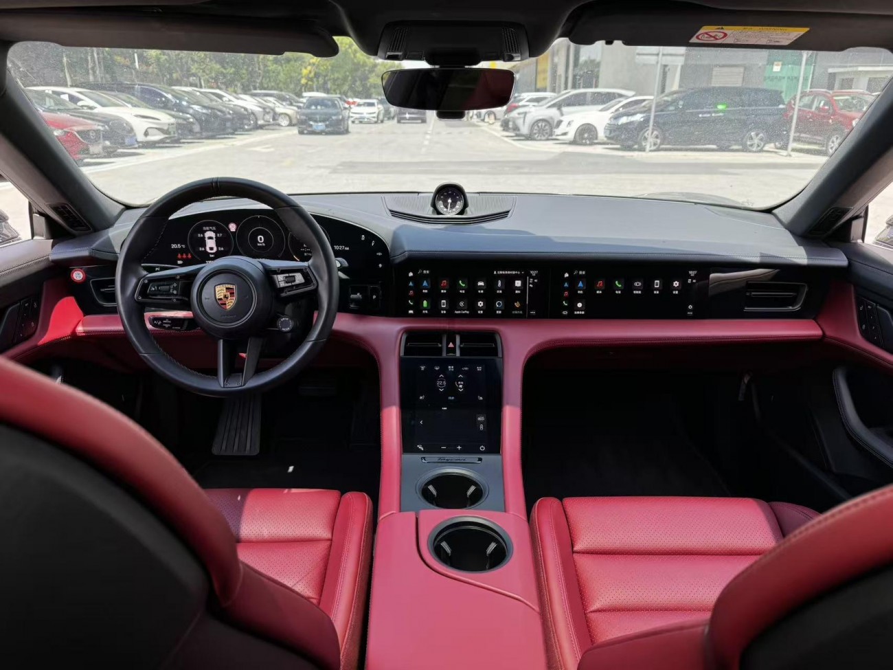 Porsche Taycan 2022