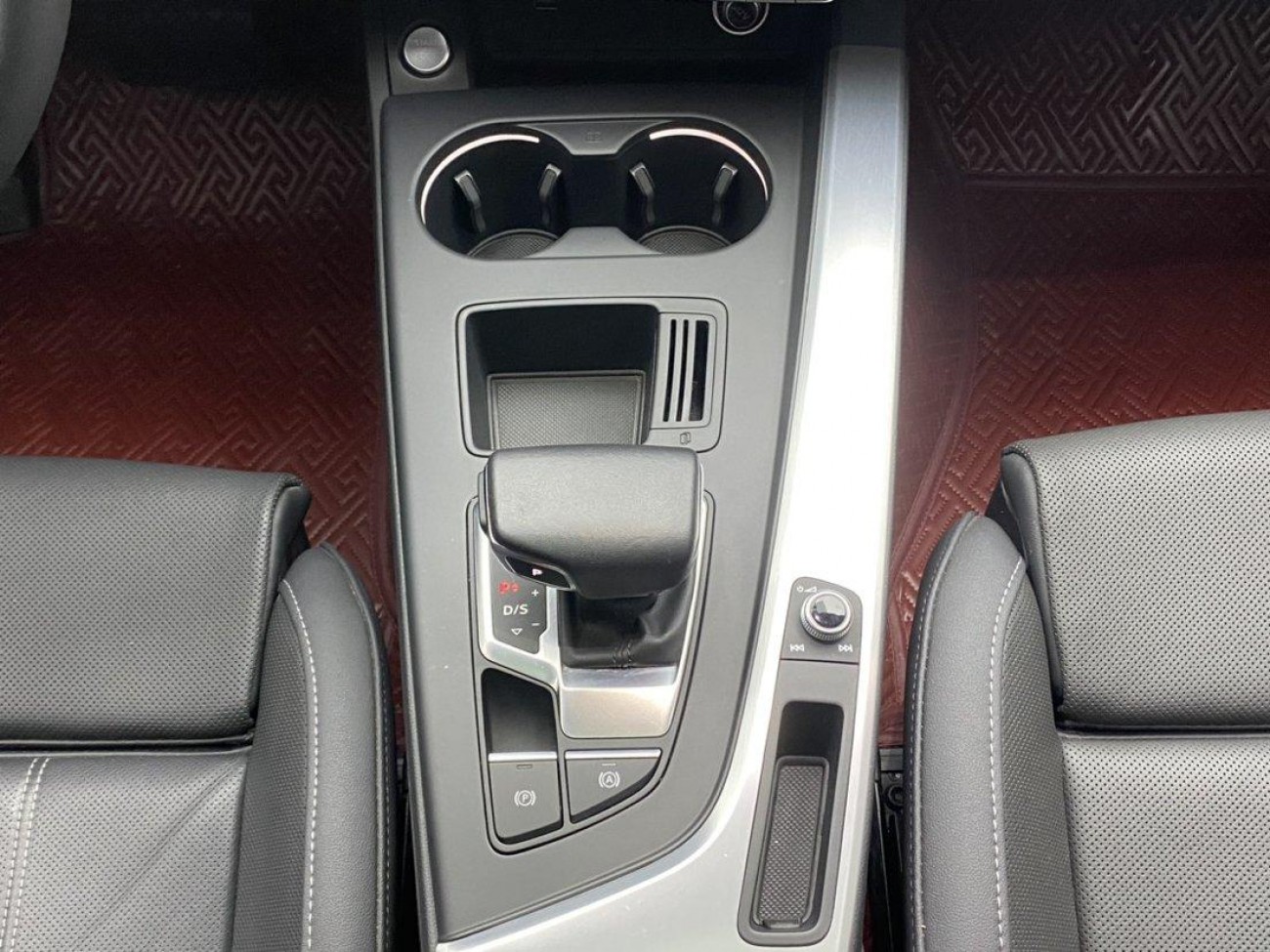 Audi A4L 40 TFSI 2024