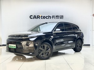 Li Auto L6 2025