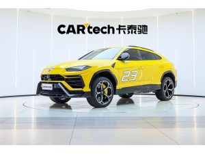 Lamborghini Urus 2021