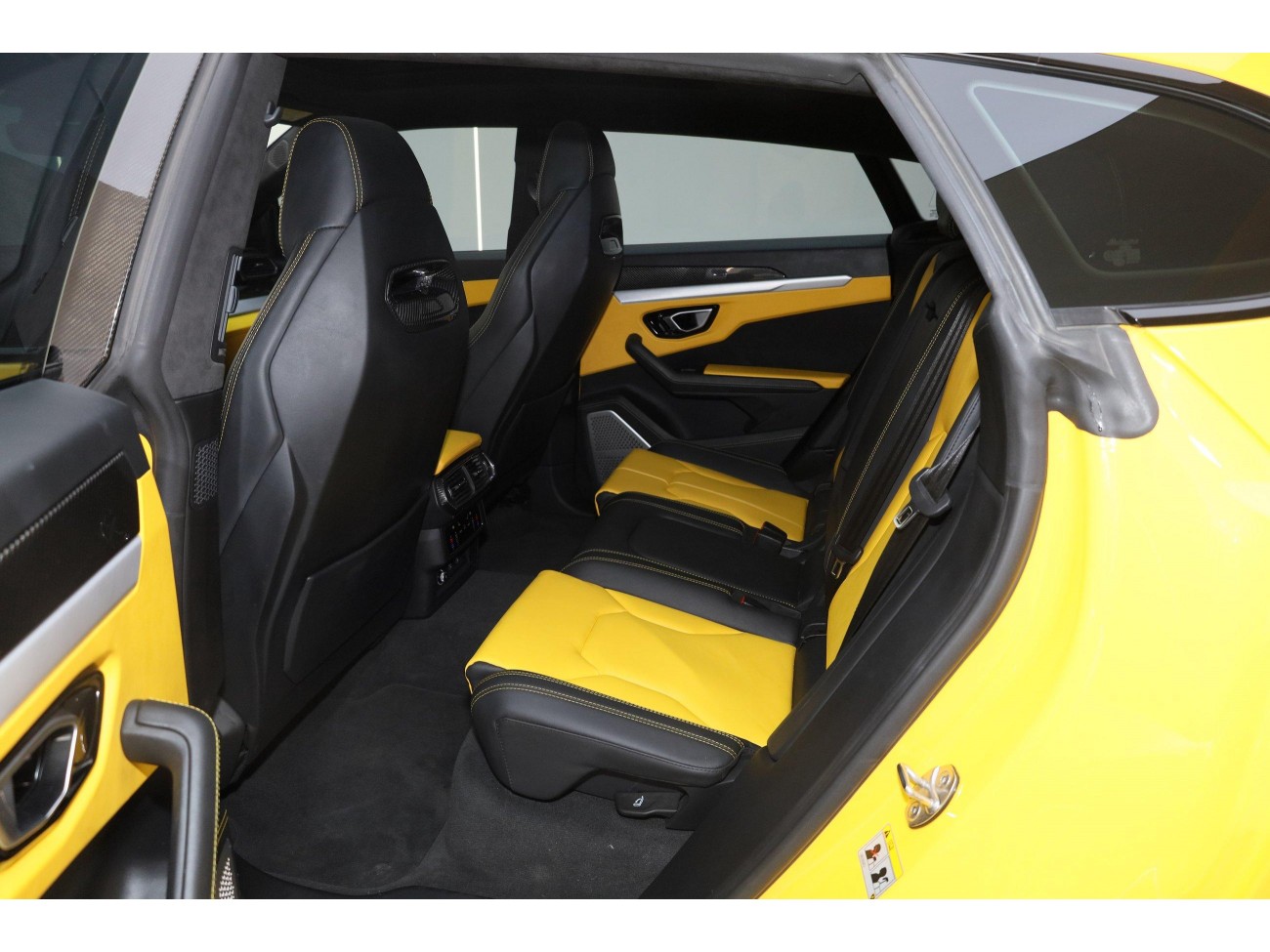Lamborghini Urus 2021