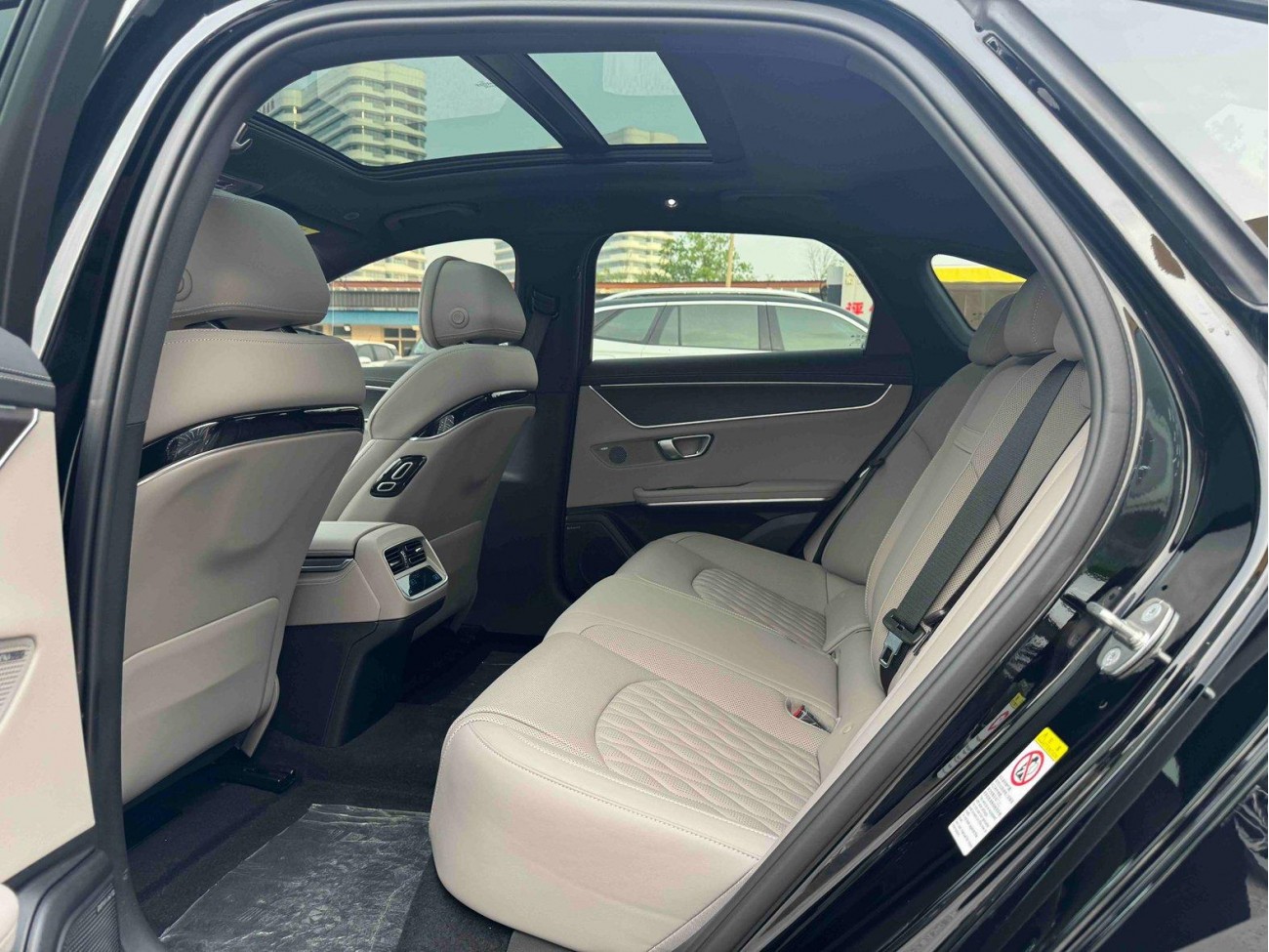 BYD Han 2025