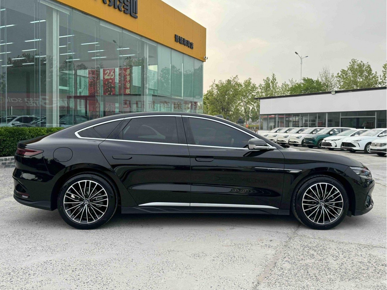 BYD Han 2025