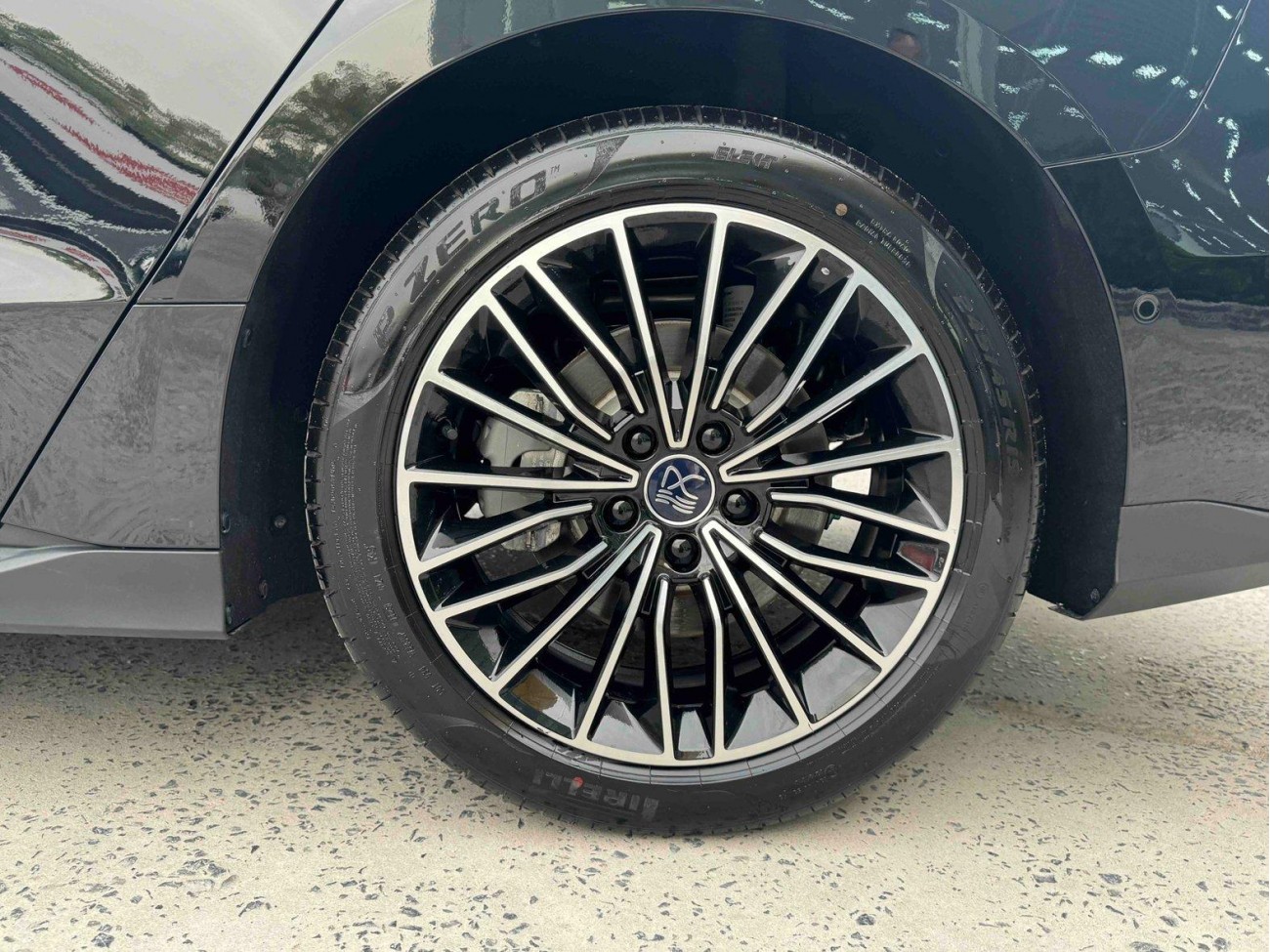 BYD Han 2025