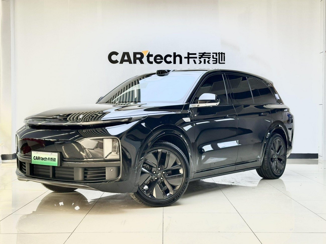 Li Auto L8 2025