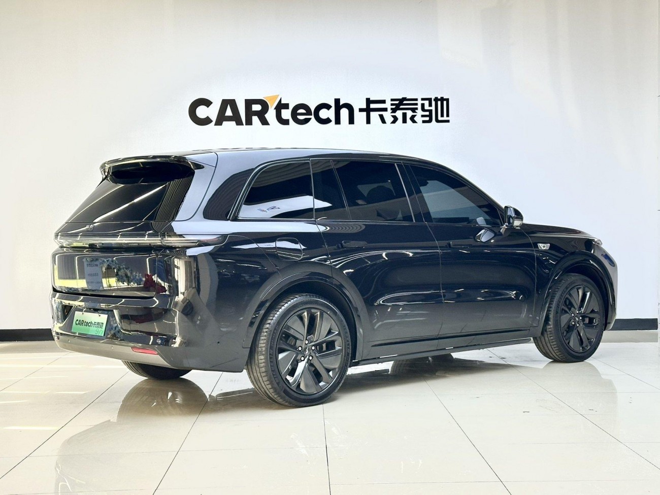 Li Auto L8 2025