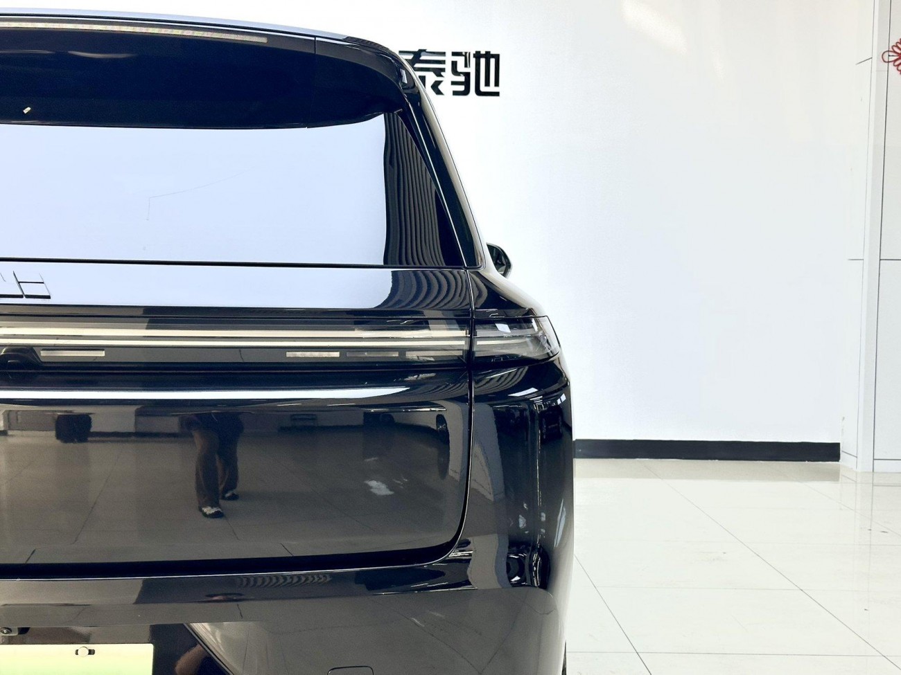 Li Auto L8 2025
