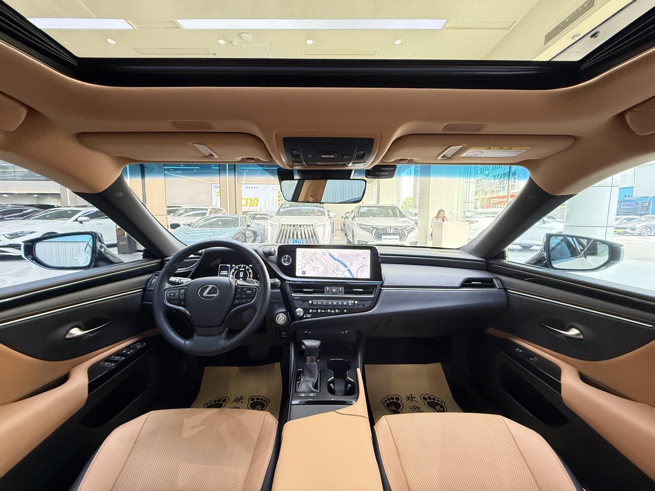 Lexus ES 200 2022