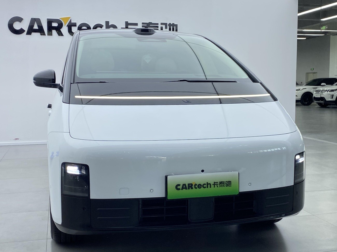 Li Auto MEGA 2025