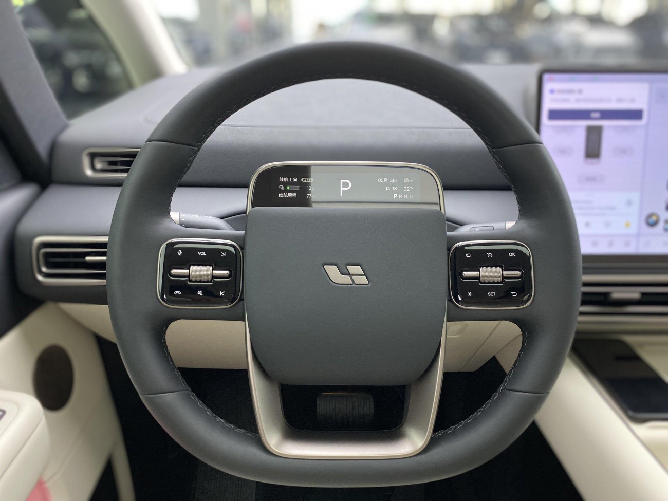 Li Auto MEGA 2025