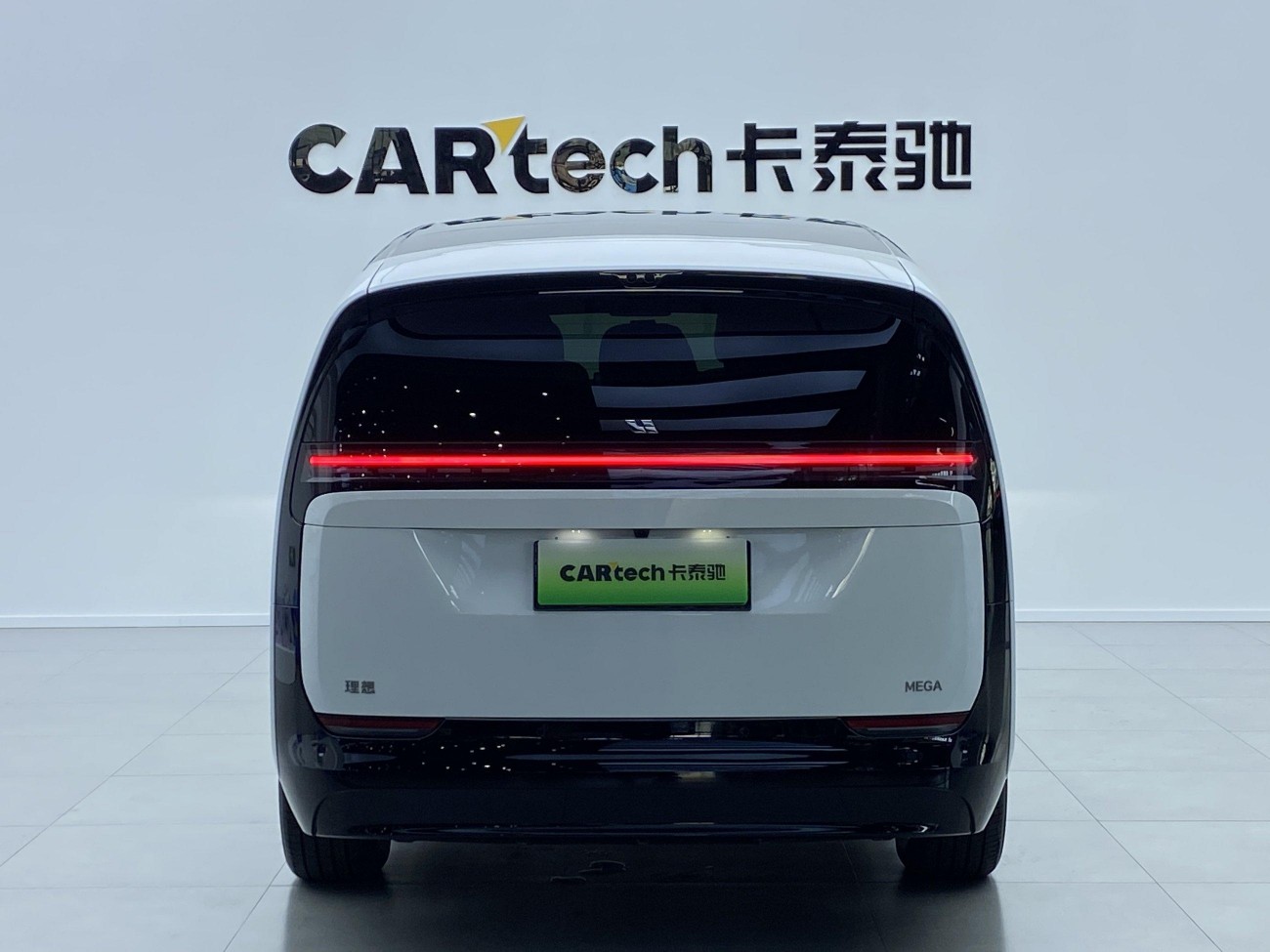 Li Auto MEGA 2025