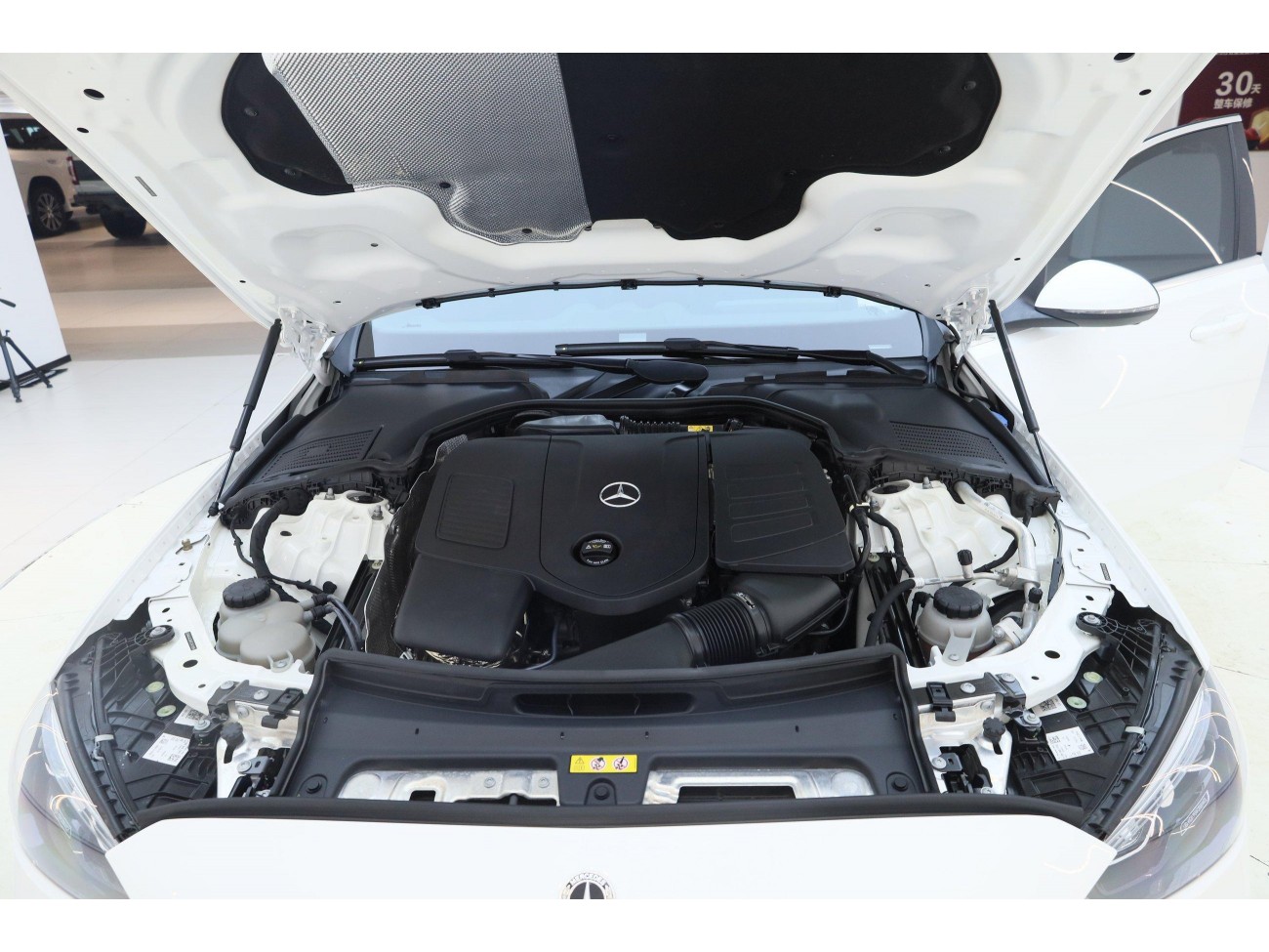 Mercedes-Benz C 260 L 2023