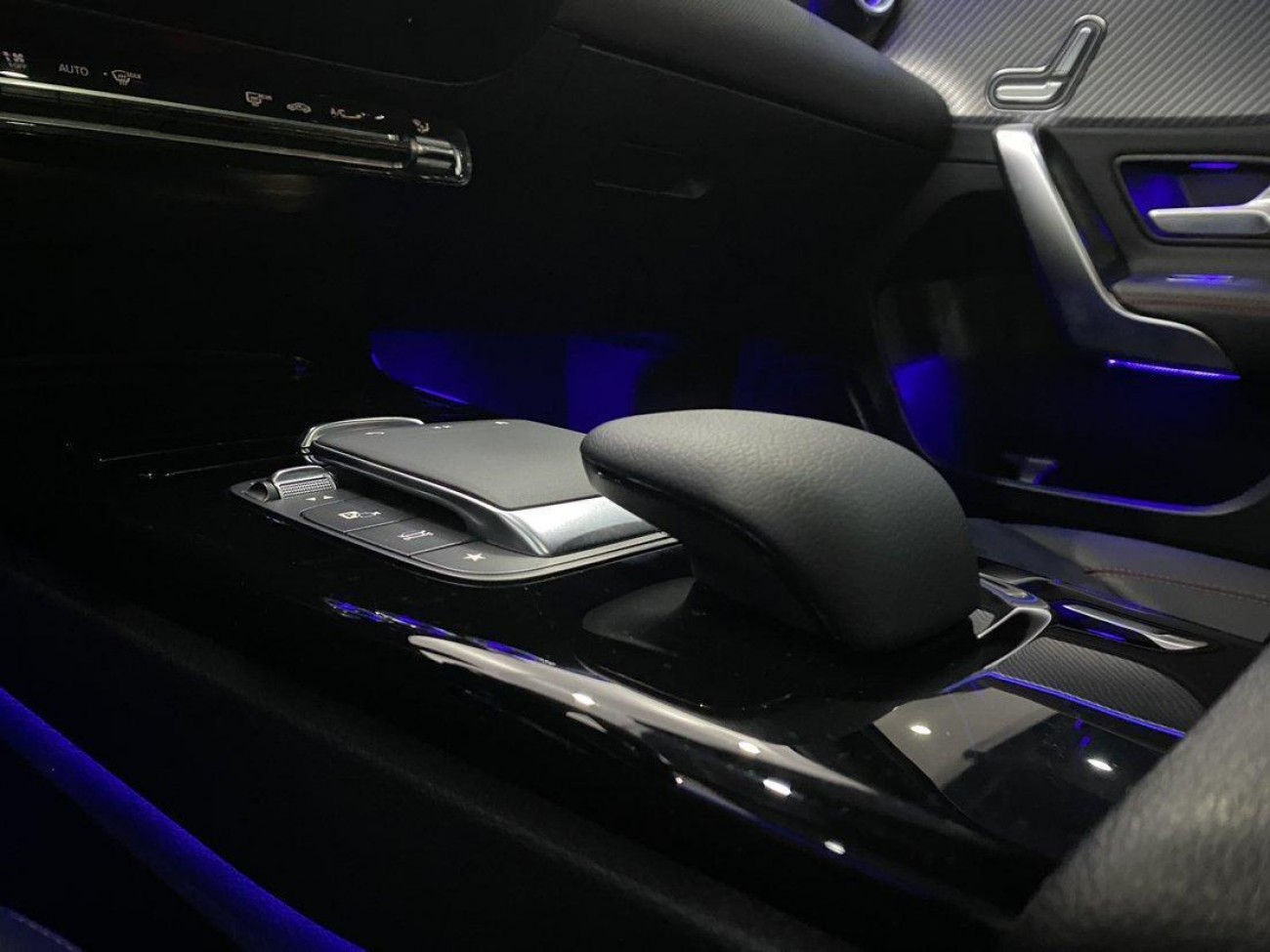 Mercedes-Benz A 200 L 2023