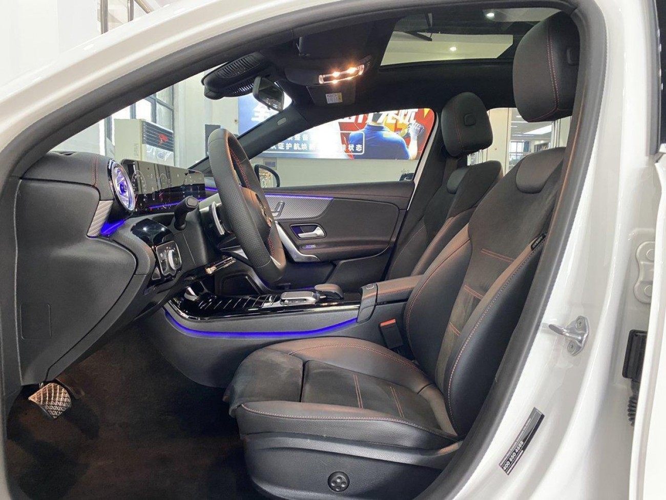 Mercedes-Benz A 200 L 2023