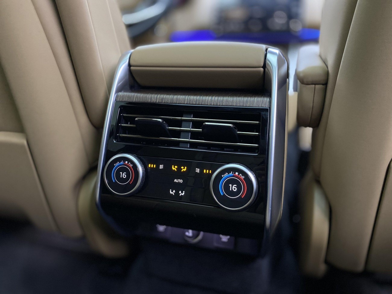 Land Rover Range Rover 2024