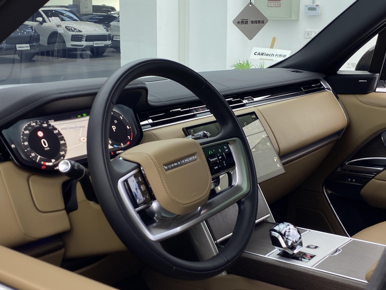 Land Rover Range Rover 2024