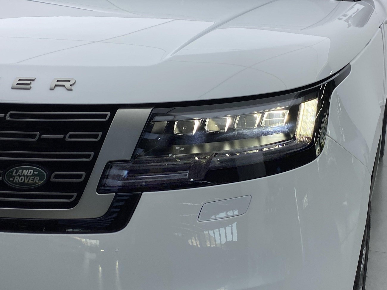 Land Rover Range Rover 2024