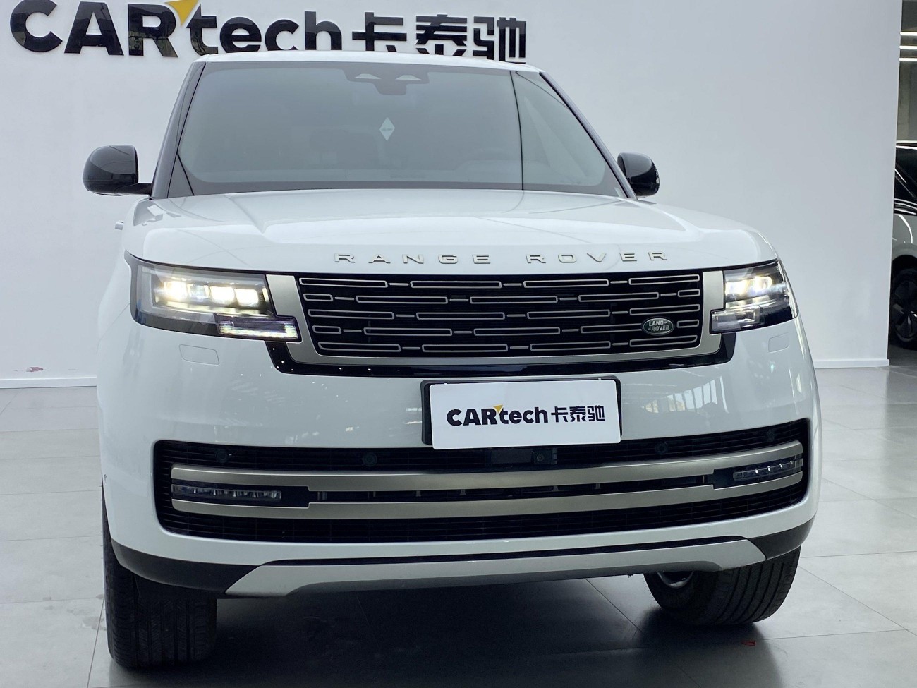 Land Rover Range Rover 2024