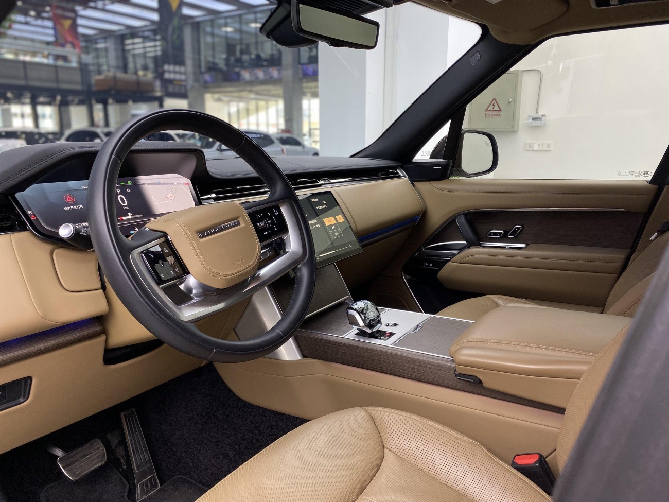 Land Rover Range Rover 2024