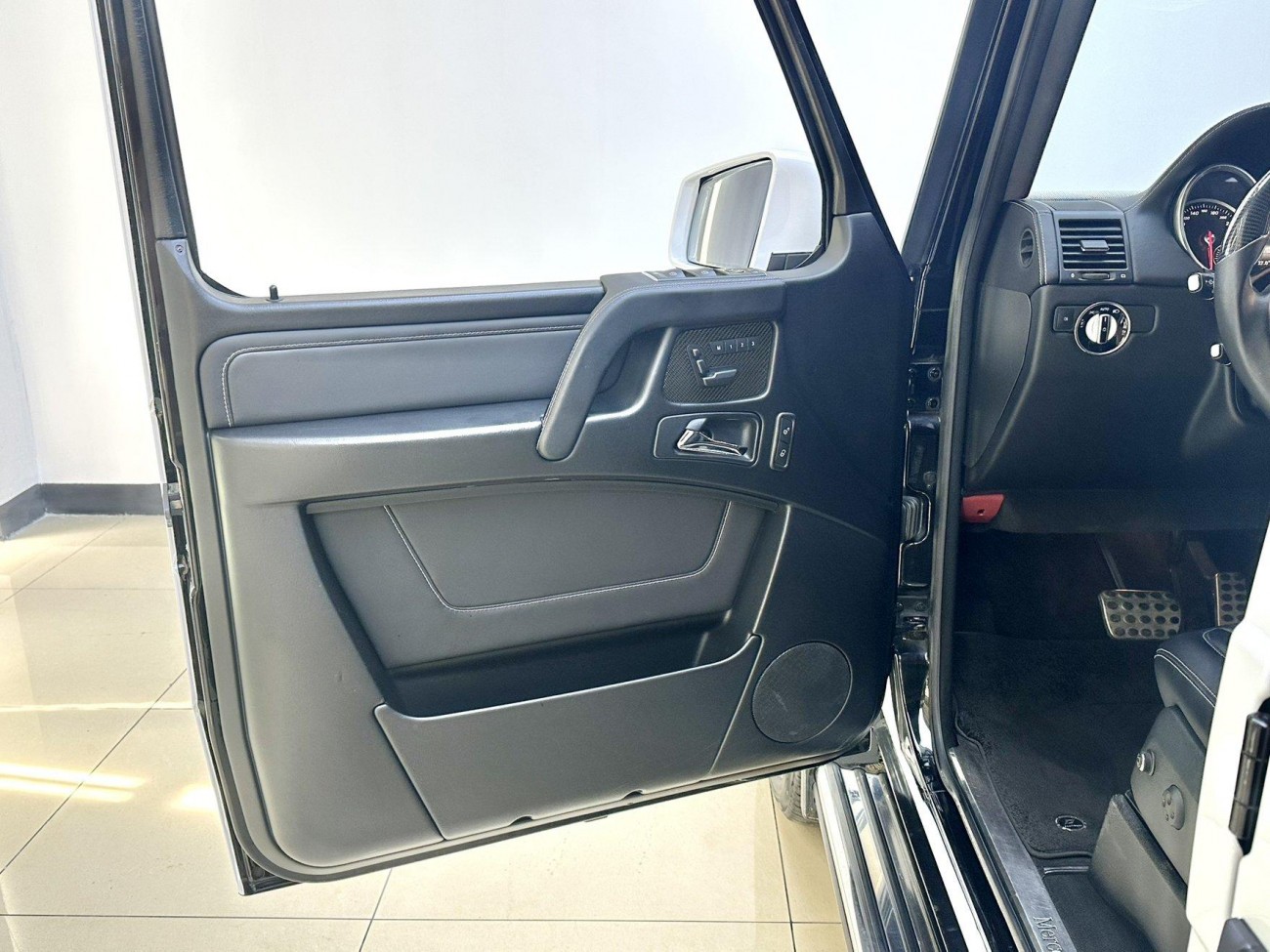Mercedes-Benz G350d 2025