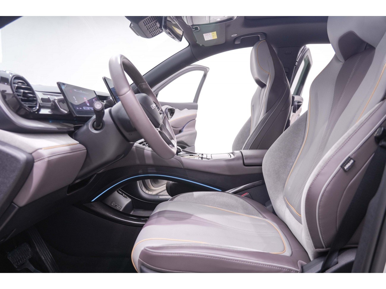 BYD 07 2023