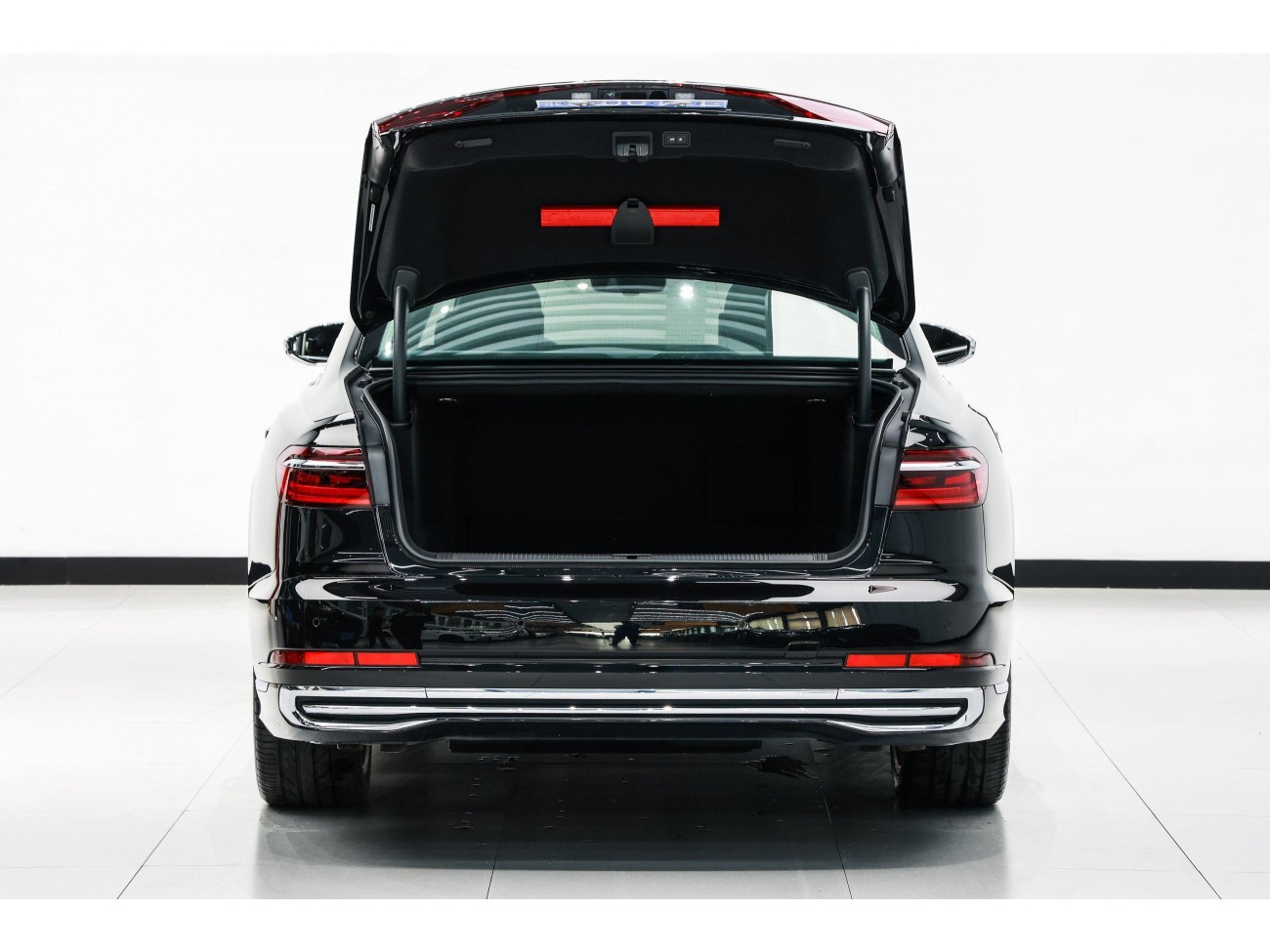 Audi A8L 2022