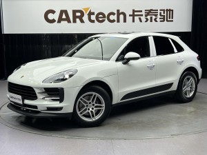 Porsche Macan 2021
