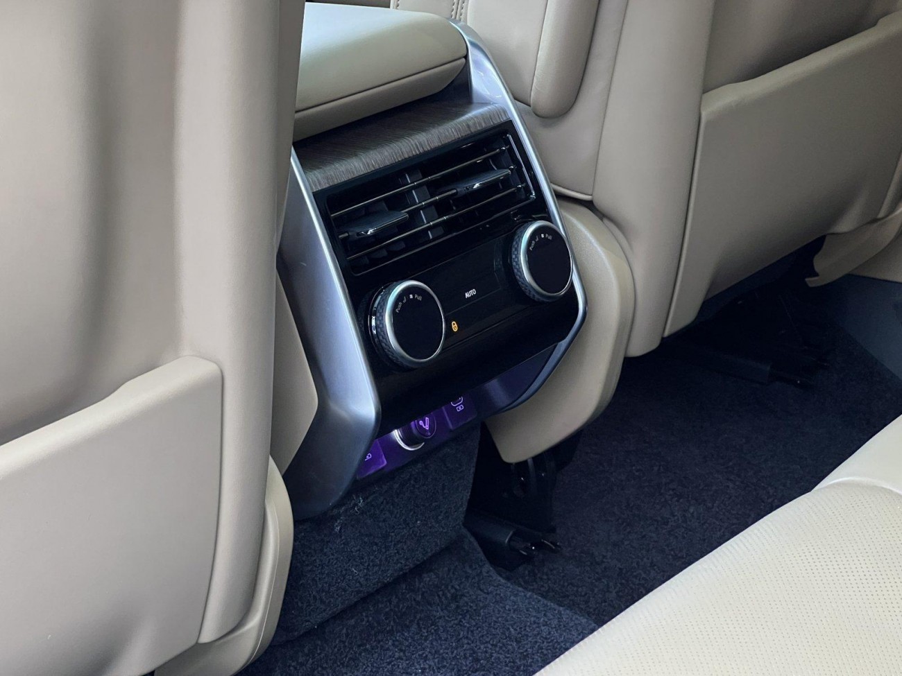 Land Rover Range Rover 2023