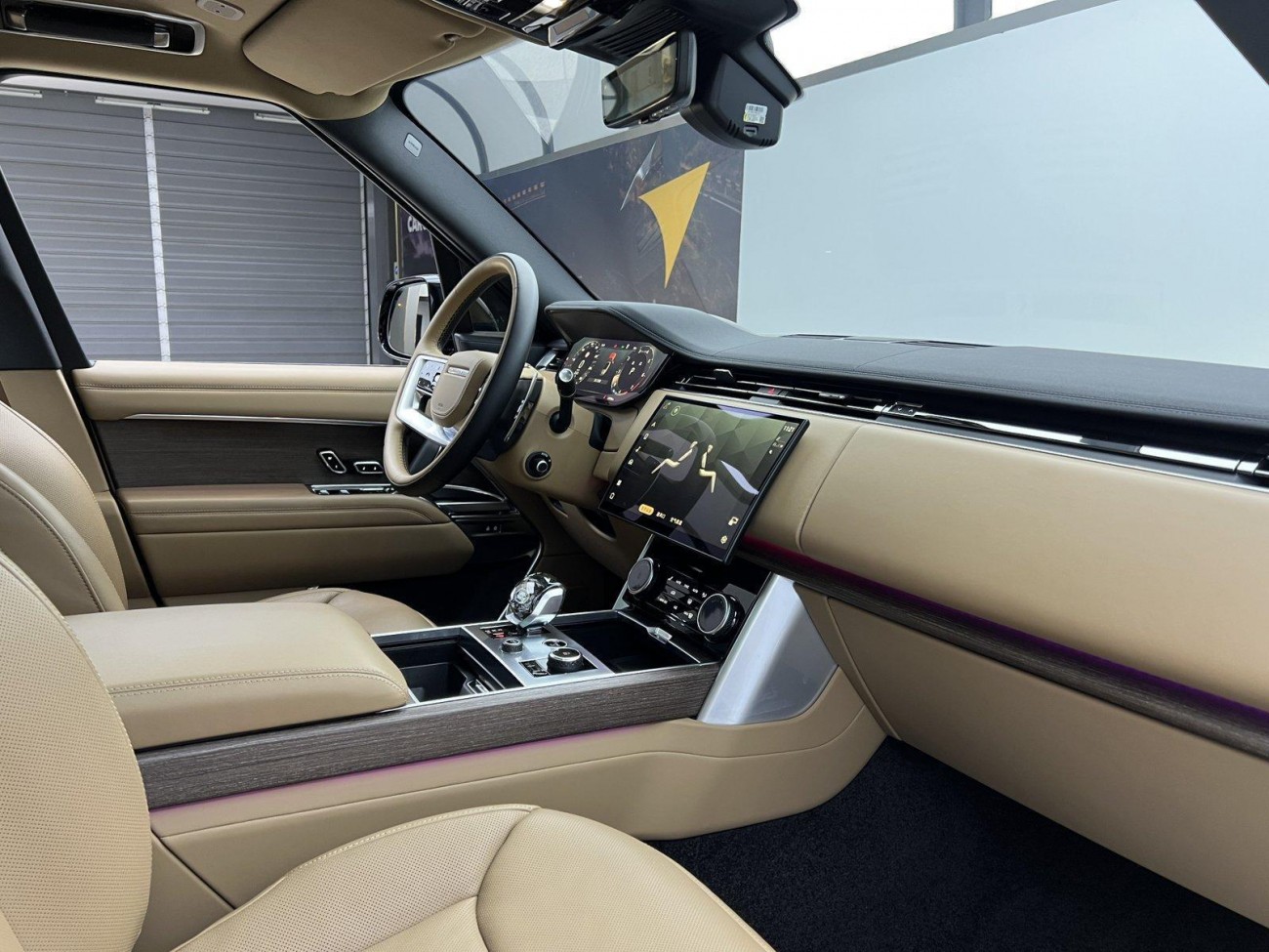 Land Rover Range Rover 2023