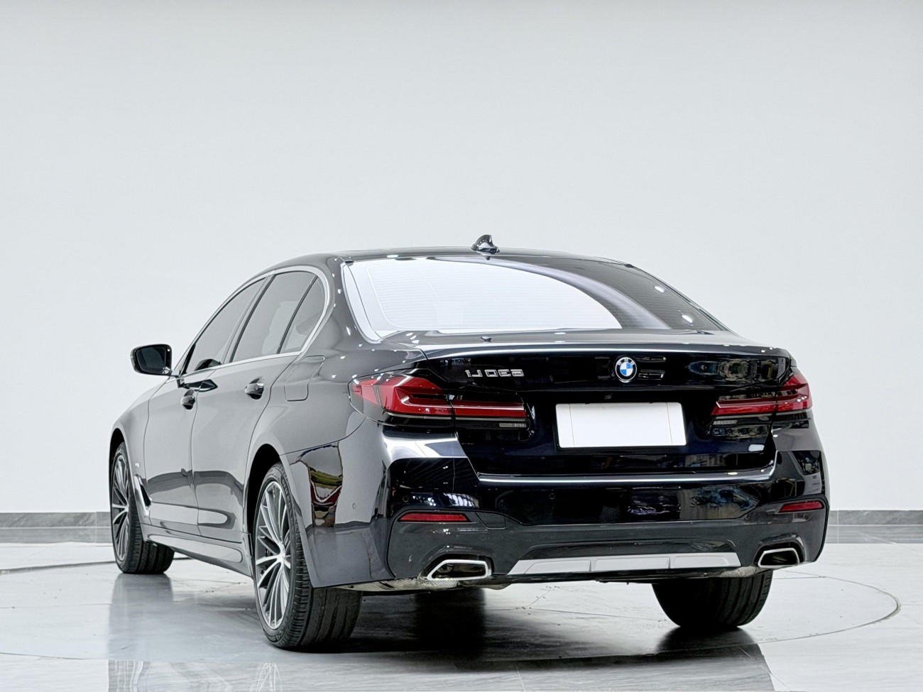 BMW 530Li 2022