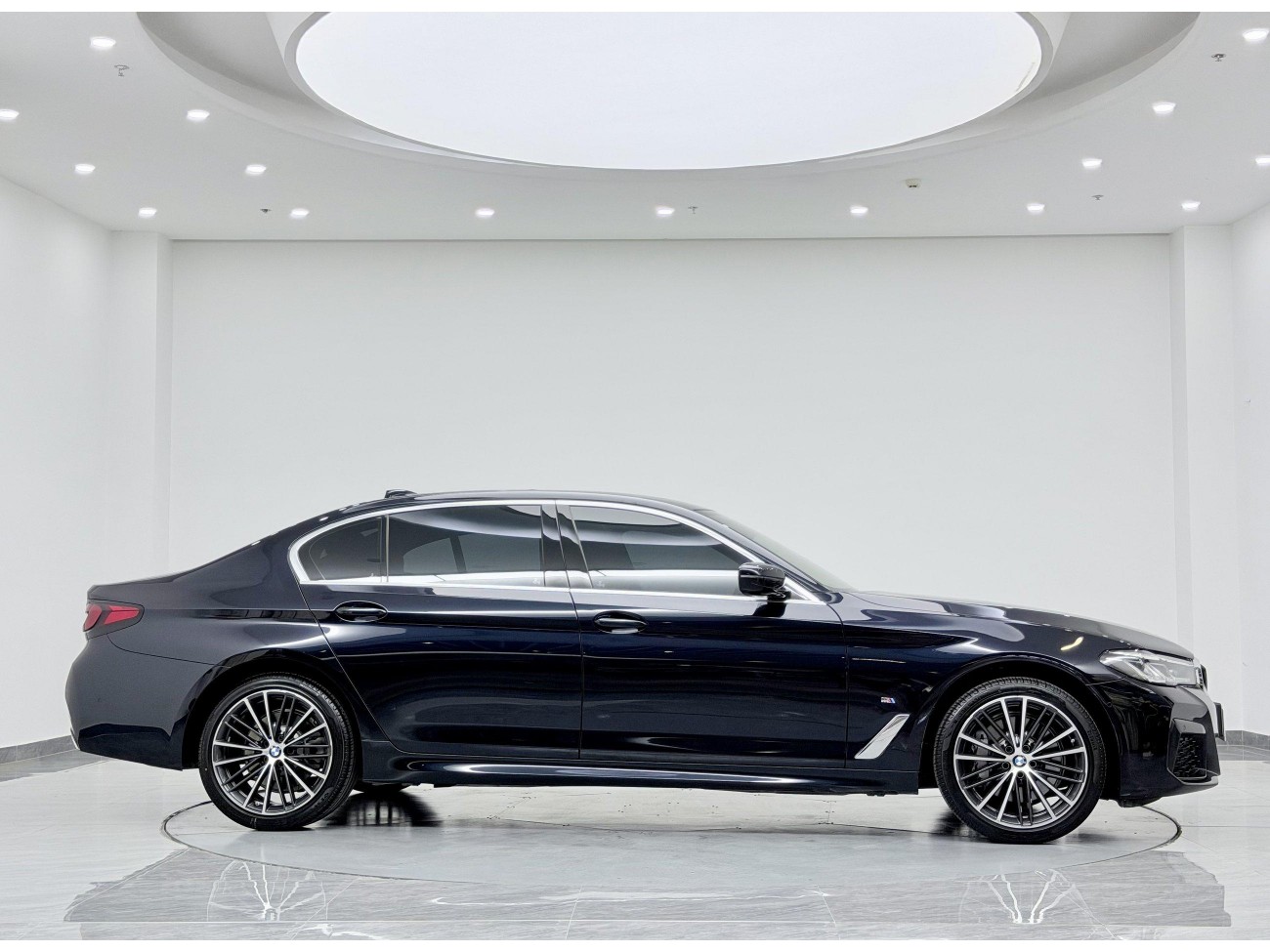 BMW 530Li 2022