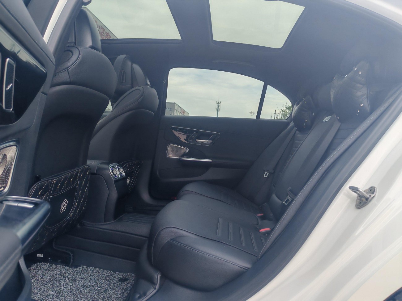 Mercedes-Benz C 260 L 2023
