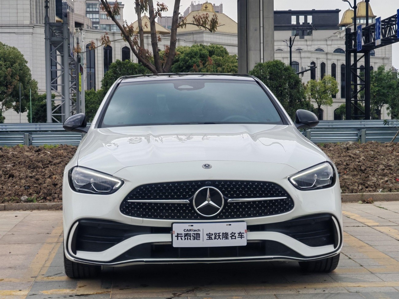 Mercedes-Benz C 260 L 2023