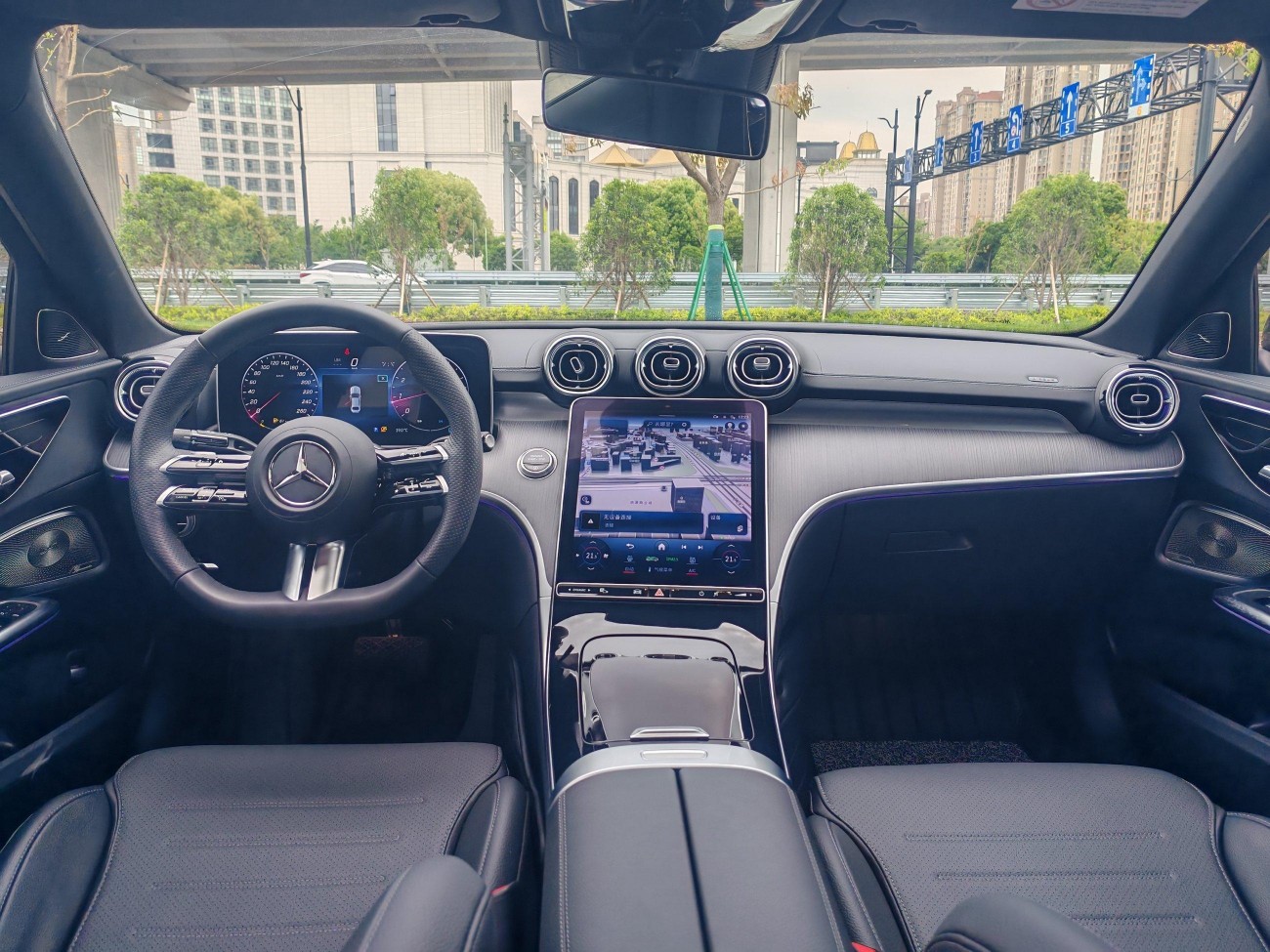 Mercedes-Benz C 260 L 2023