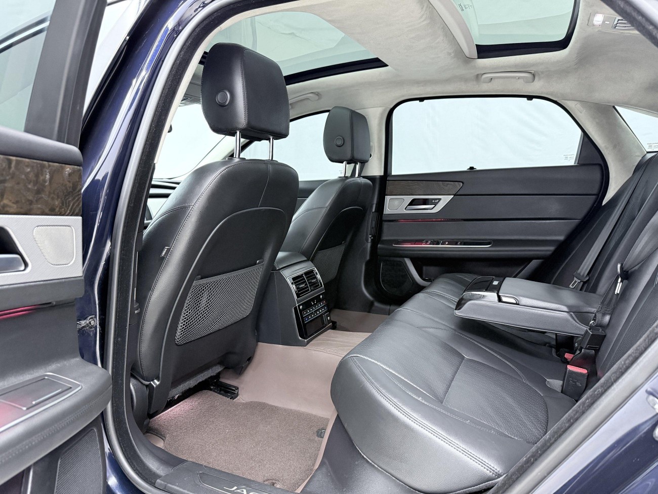 Jaguar XFL 2021