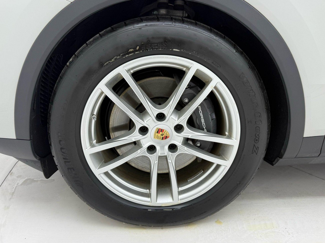 Porsche Cayenne 2025