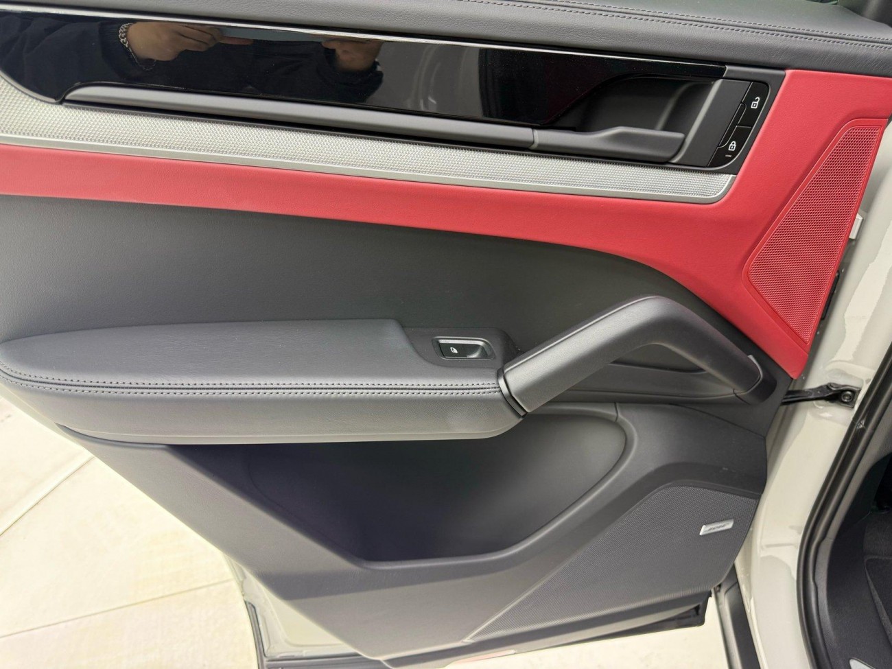 Porsche Cayenne 2025