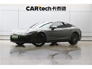 Porsche Panamera 2024