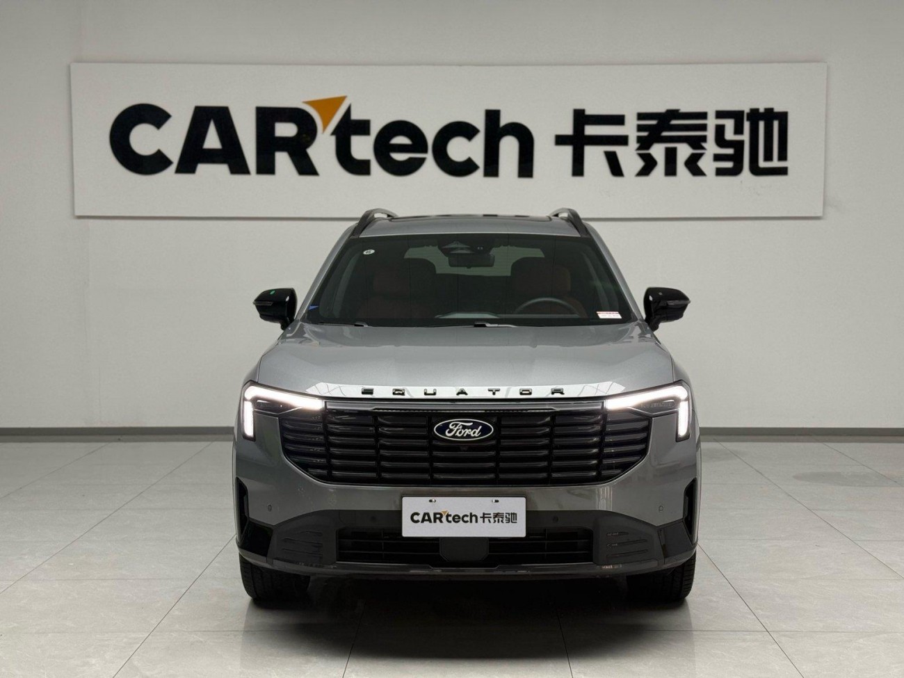 Ford 2025 2024